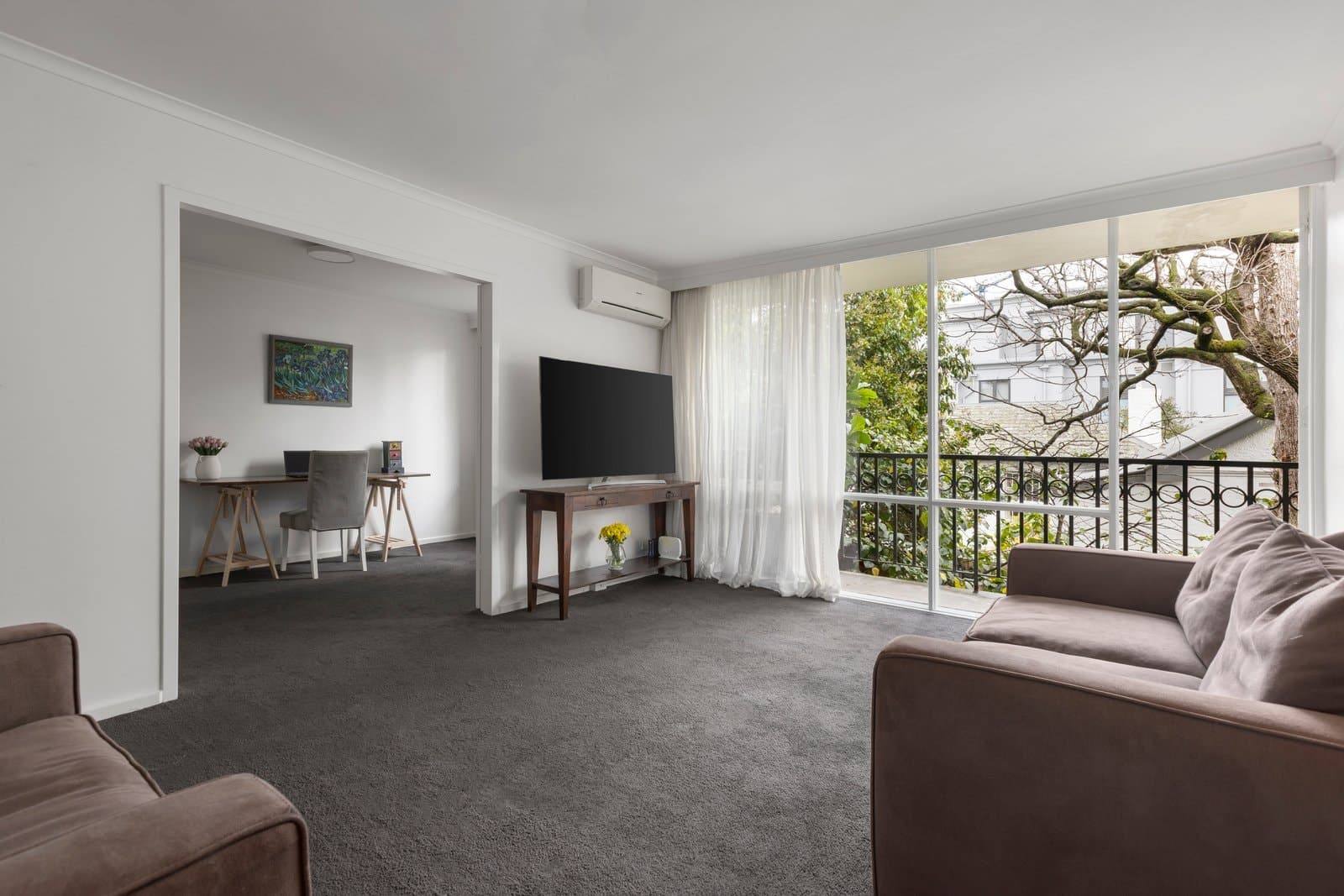 6/99 Mathoura Road, Toorak - Thumbnail 3