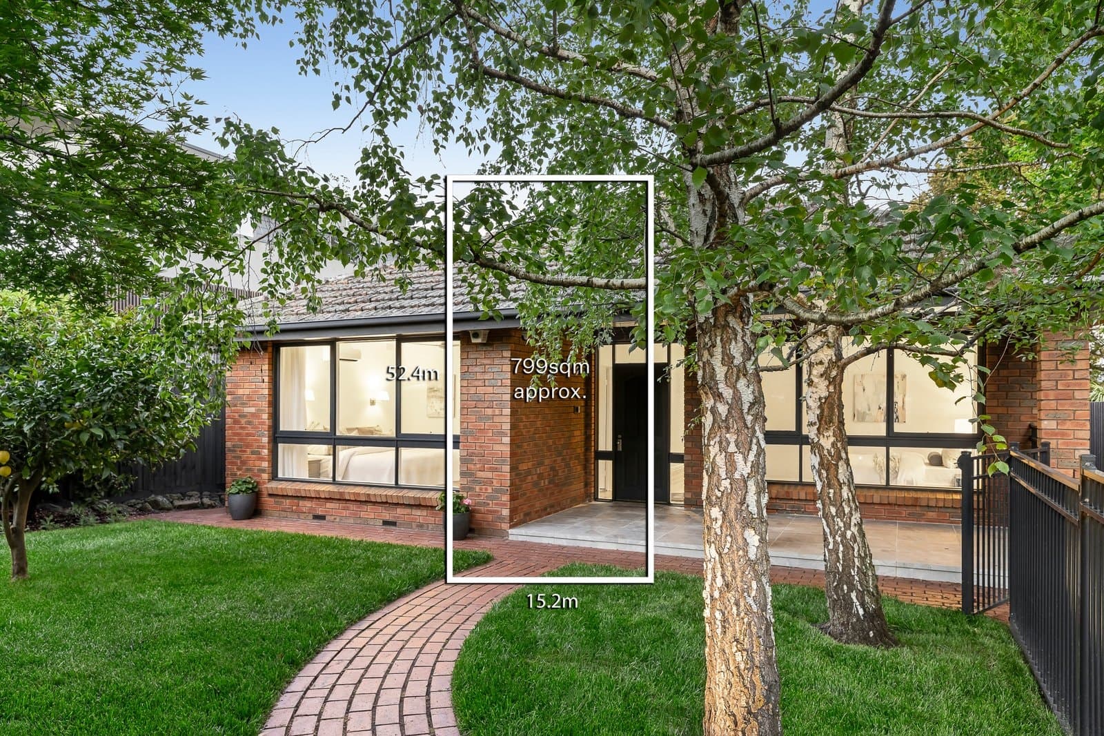7 Hillside Parade, Glen Iris - Thumbnail 2