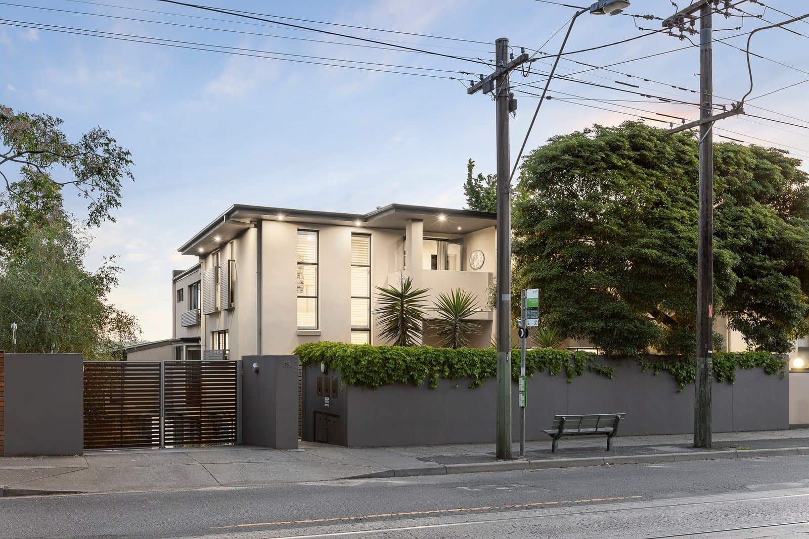 1/38 Riversdale Road, Hawthorn - Image 1