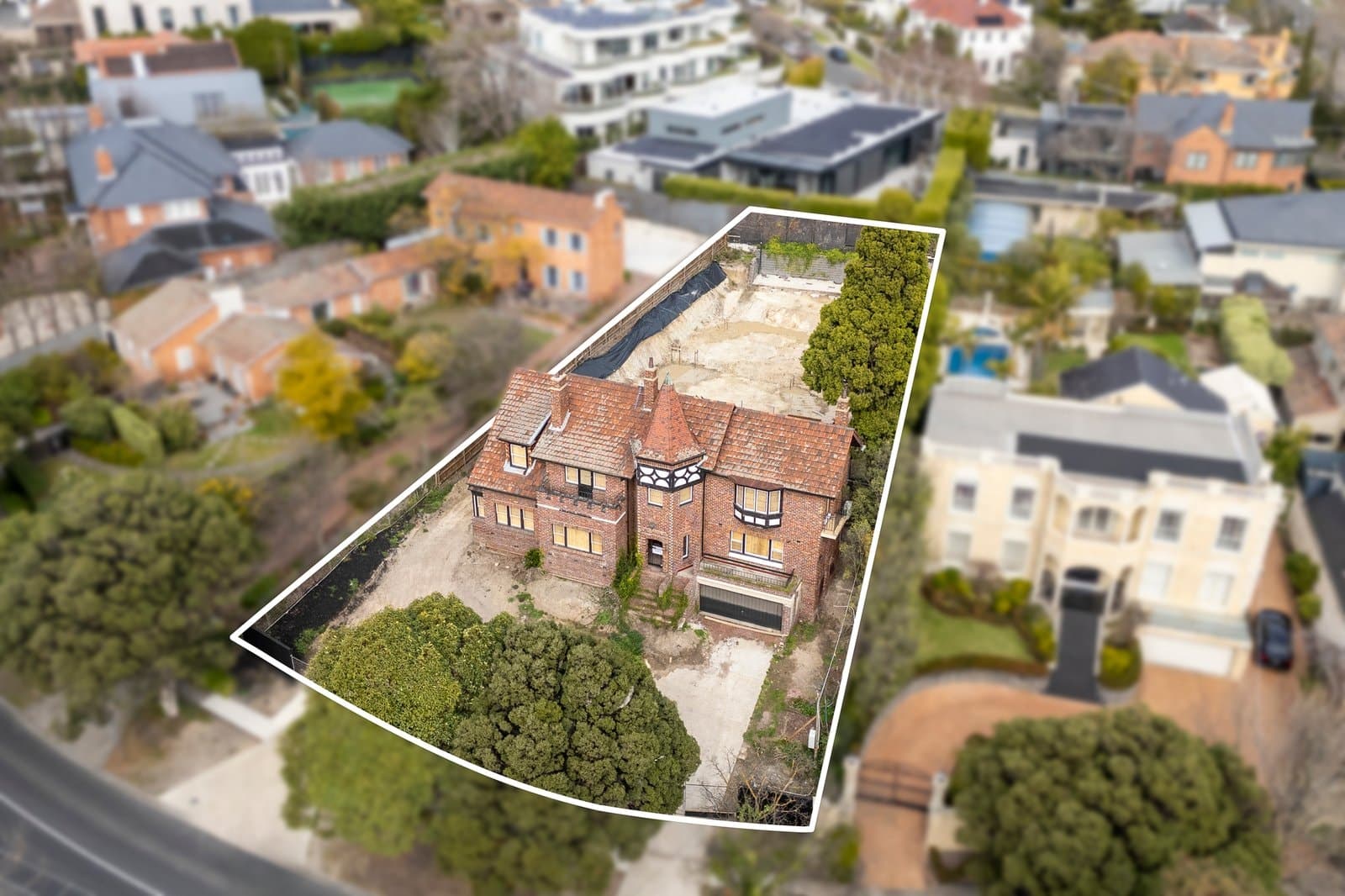 81 St Georges Road, Toorak - Image 1