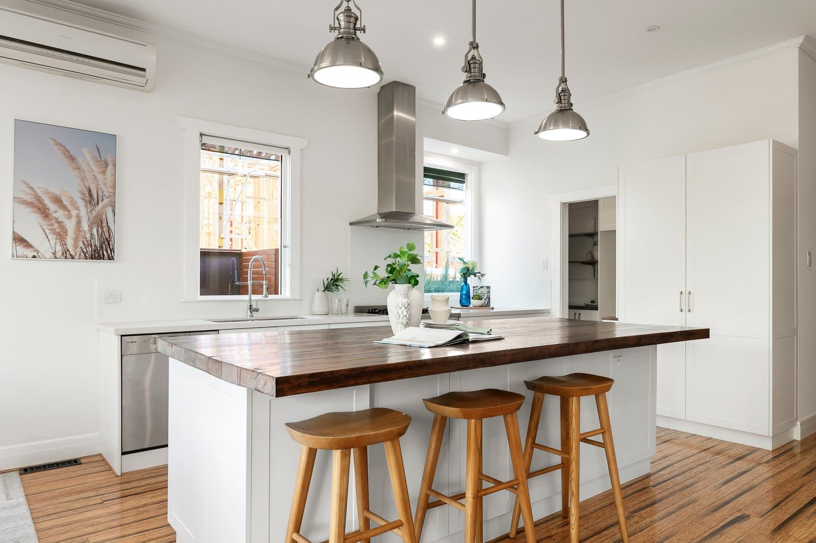 24 Fairview Avenue, Camberwell - Thumbnail 3