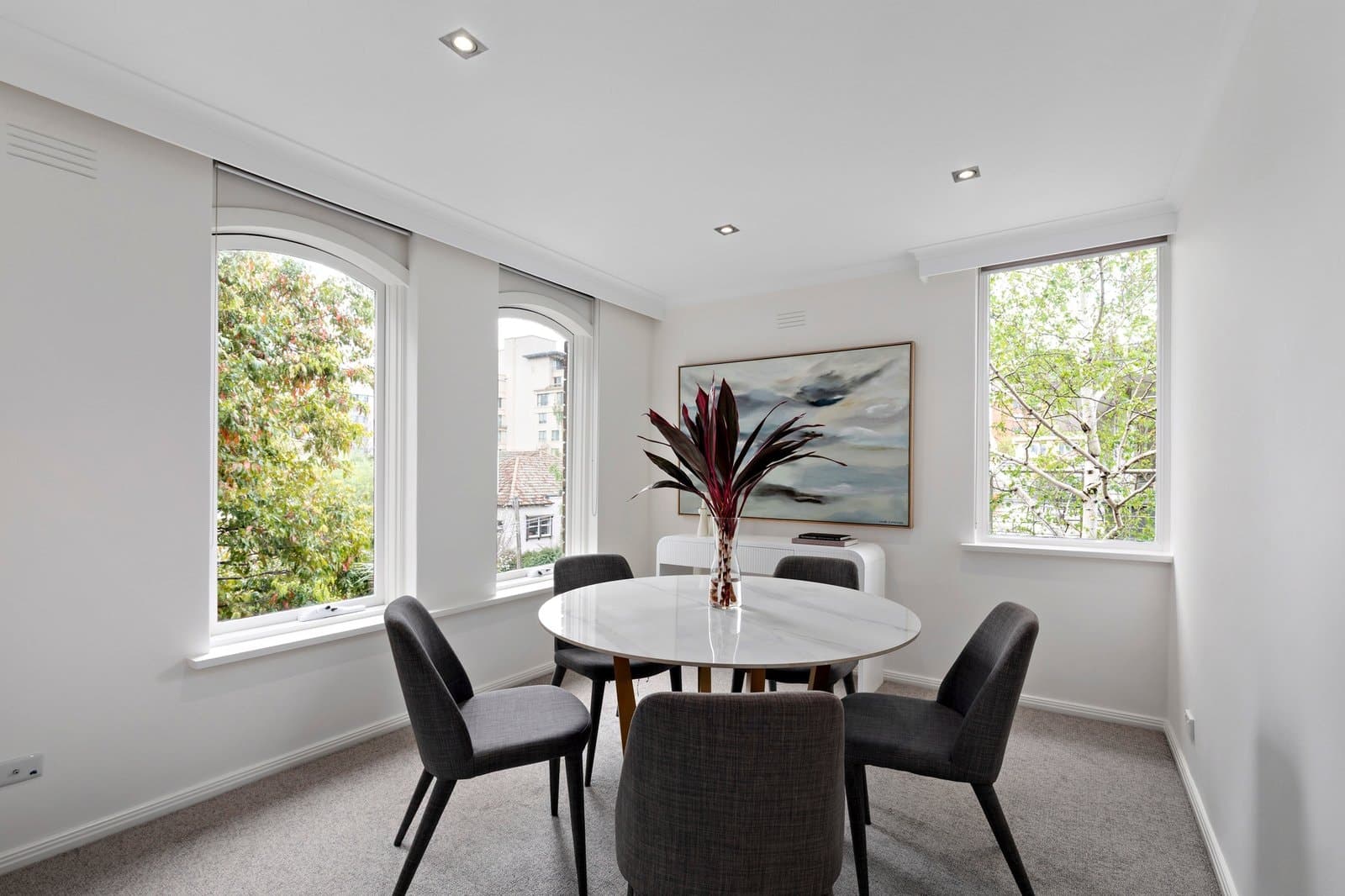 6/24 Tintern Avenue, Toorak - Thumbnail 3