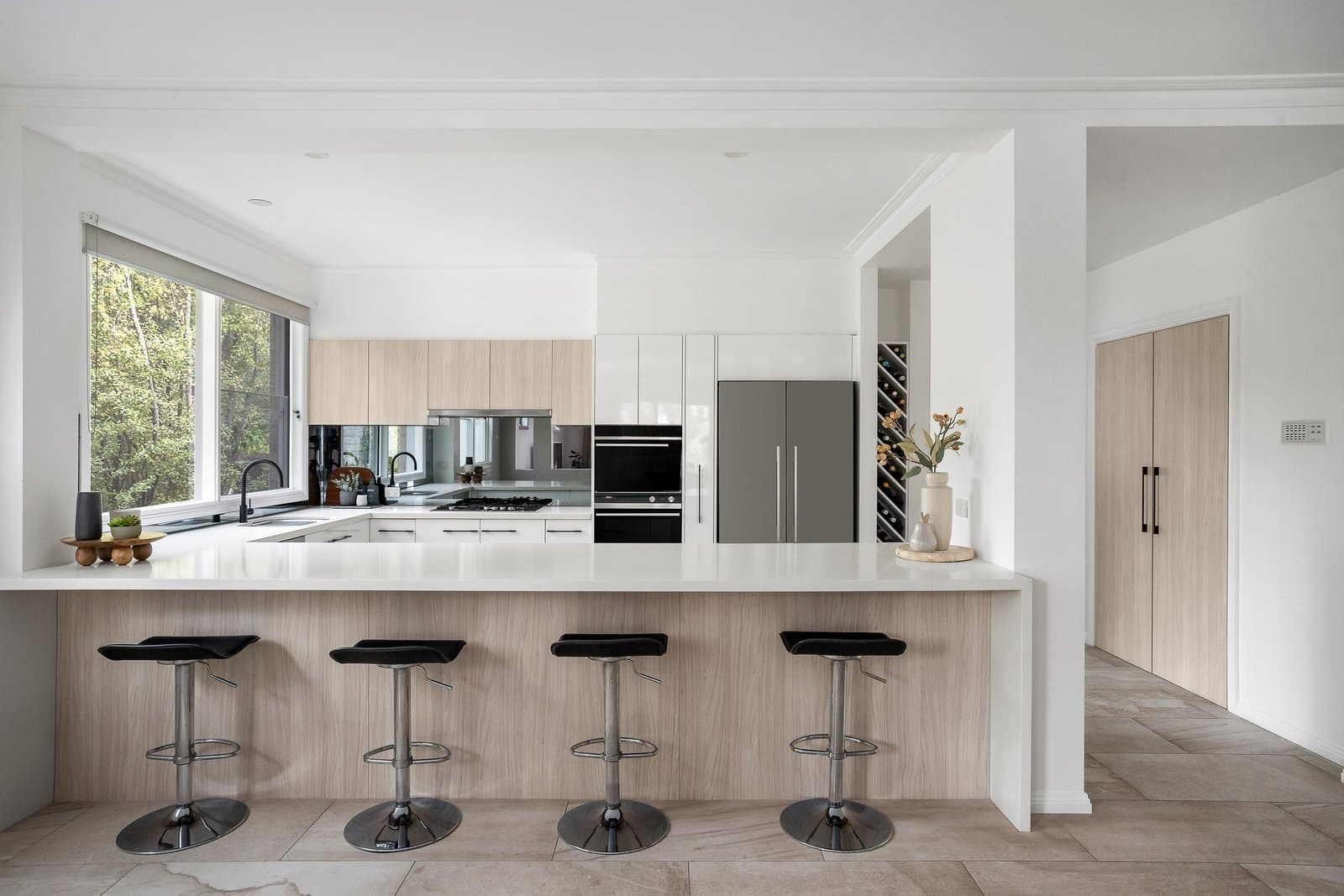 47 Stawell Street, Kew - Thumbnail 3