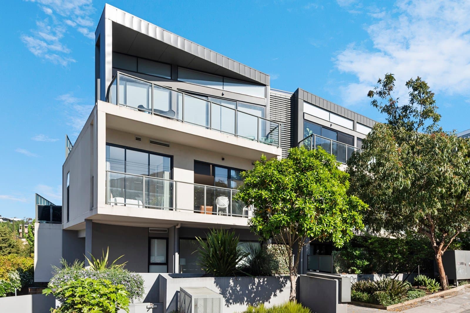 107/83 Tram Road, Doncaster - Image 1