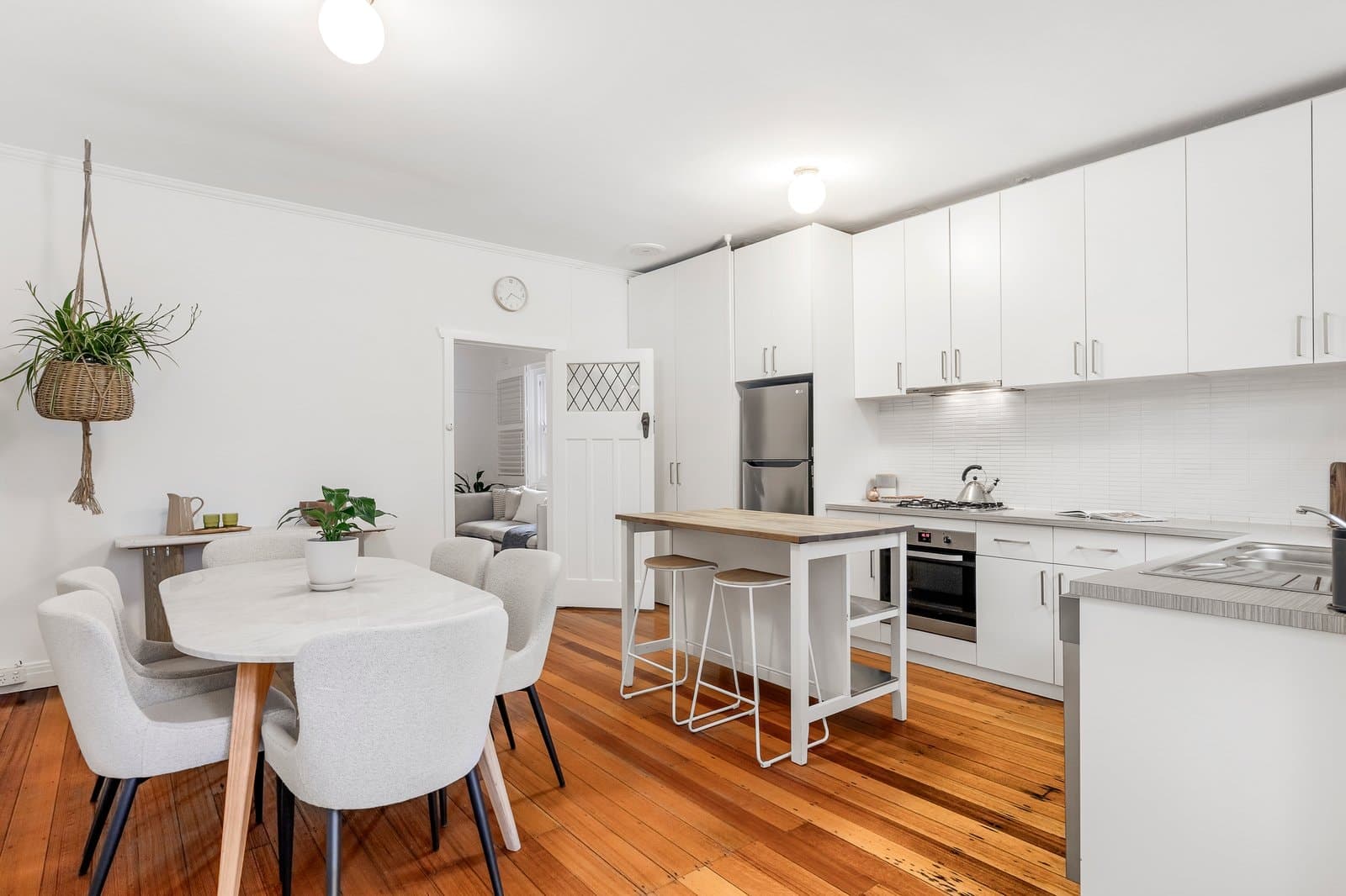 122 Argyle Street, St Kilda - Thumbnail 4