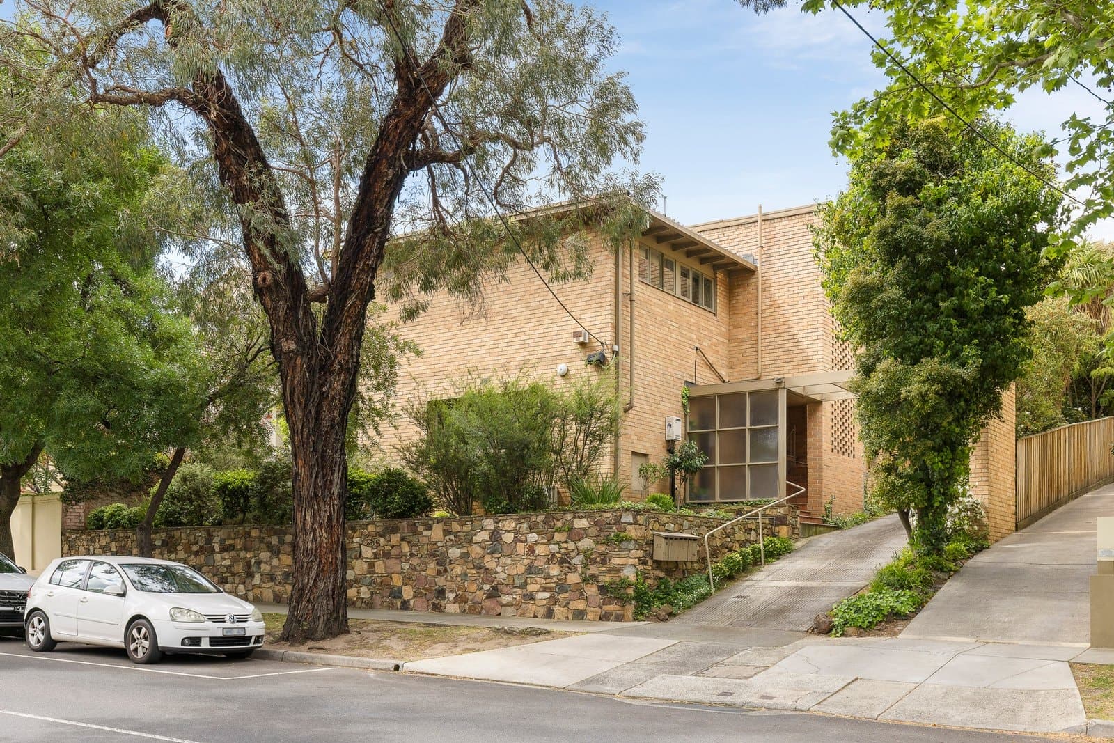 4/52 Grange Road, Toorak - Thumbnail 8