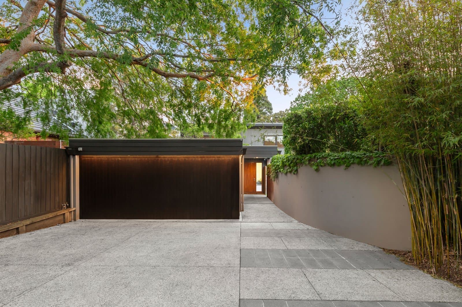 448 Barkers Road, Hawthorn East - Thumbnail 2