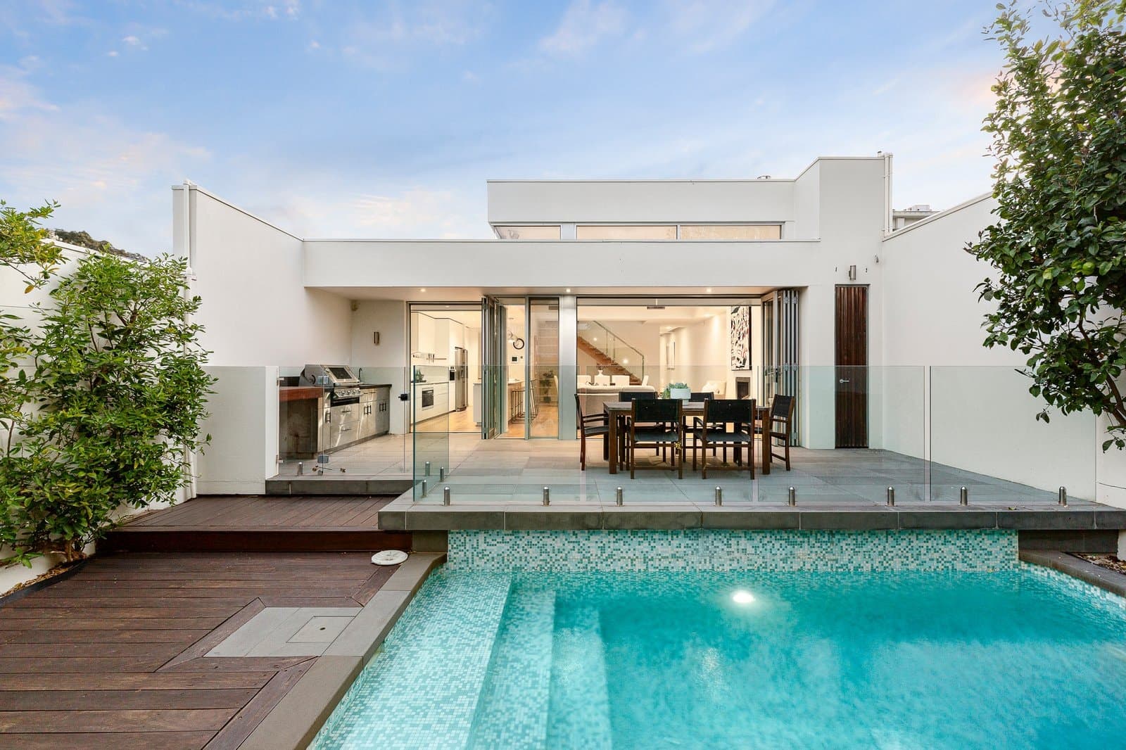 65 William Street, Brighton - Thumbnail 2