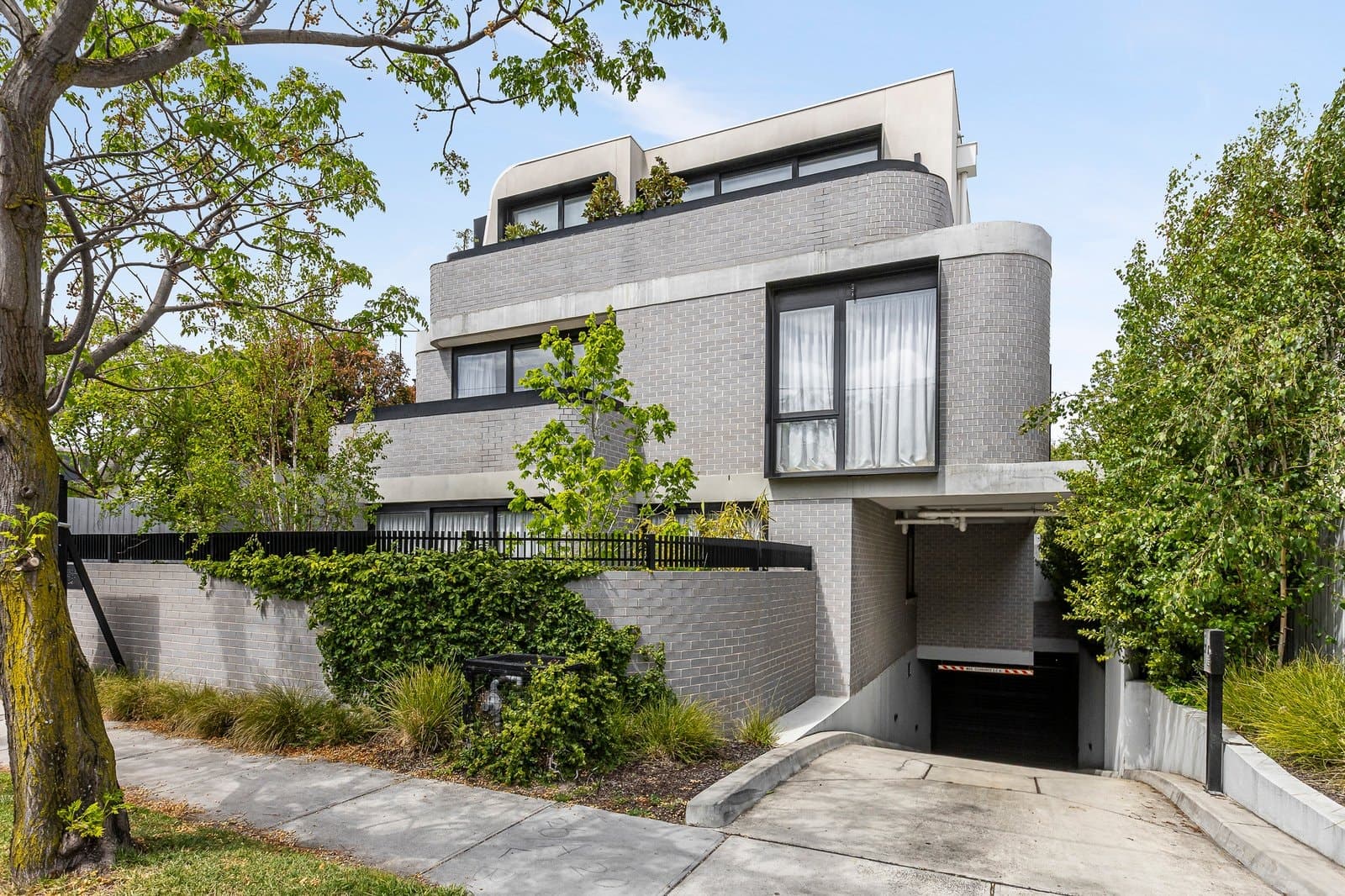 G01 1046 Glen Huntly Road, Caulfield South - Image 1