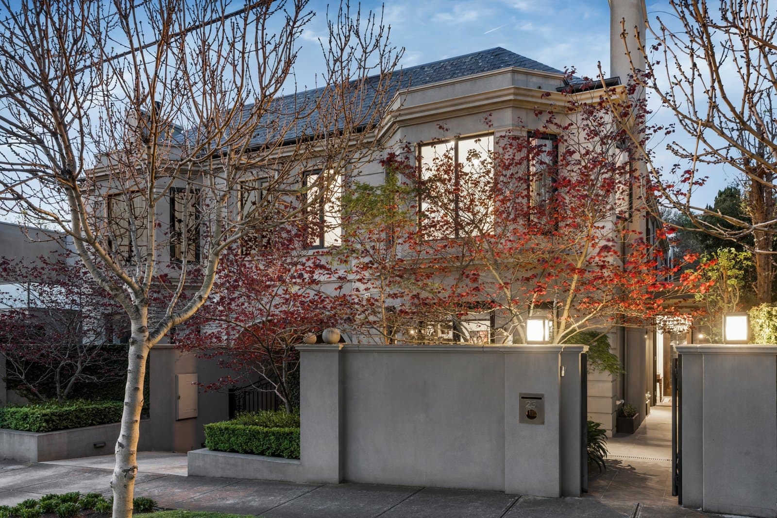25 Springfield Avenue, Toorak - Image 1
