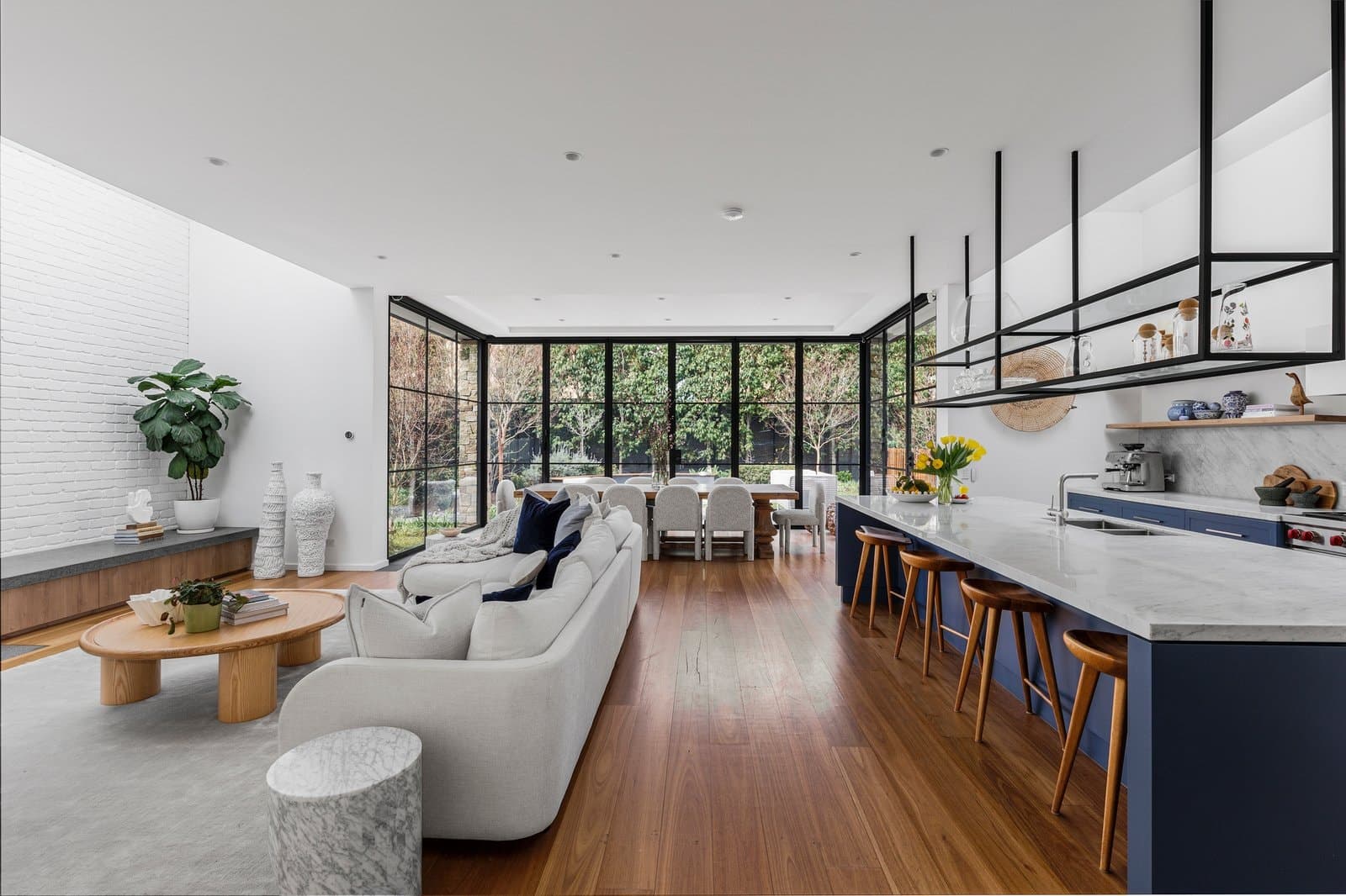 38 Rockley Road, South Yarra - Thumbnail 4