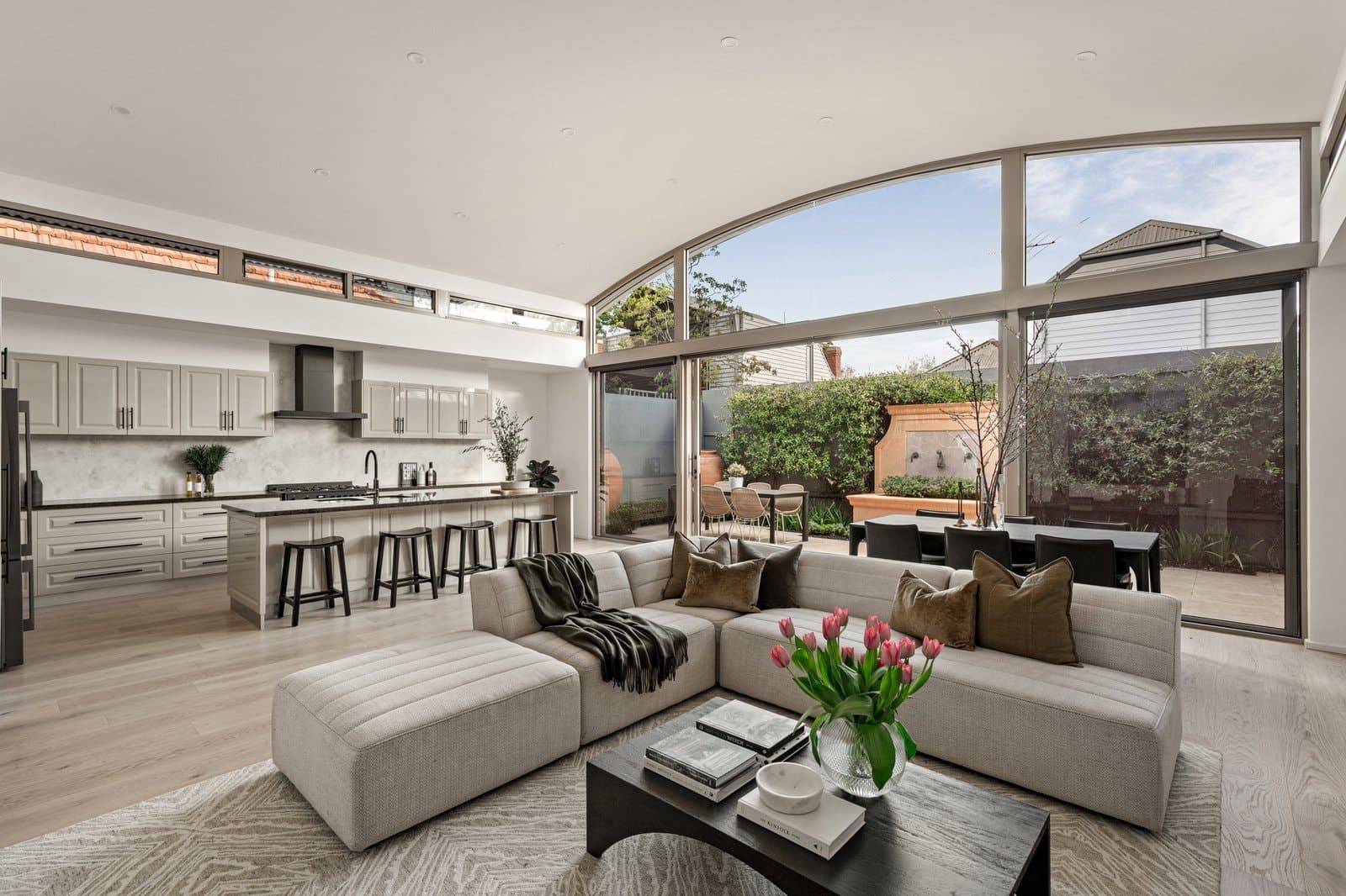 38 Hambleton Street, Albert Park - Thumbnail 3