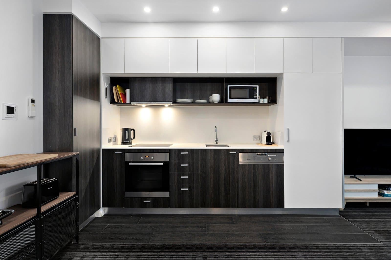 414/163 Fitzroy Street, St Kilda - Thumbnail 2