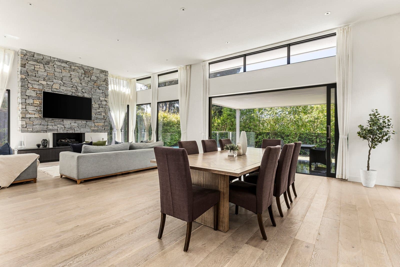 156 Highfield Road, Camberwell - Thumbnail 2