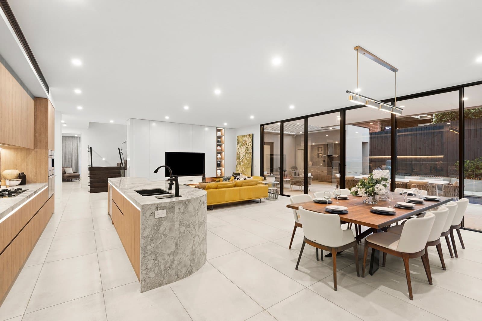 13 Bernard Street, Balwyn North - Thumbnail 7