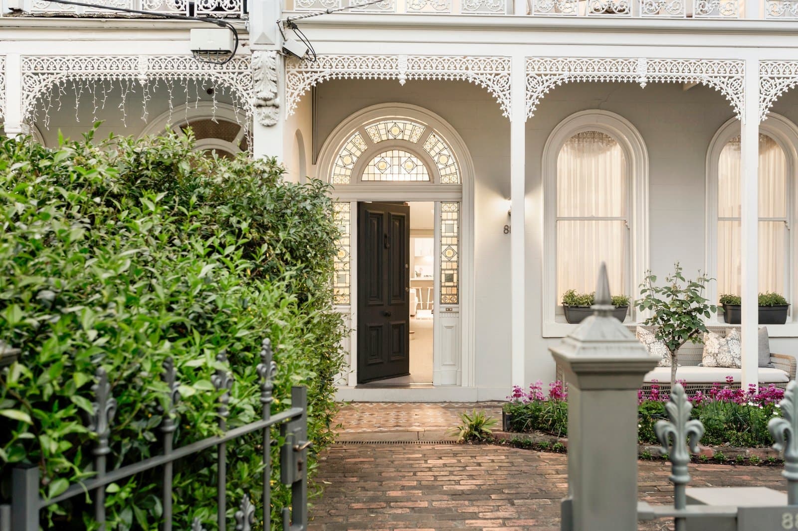 889 Glenferrie Road, Kew - Thumbnail 2