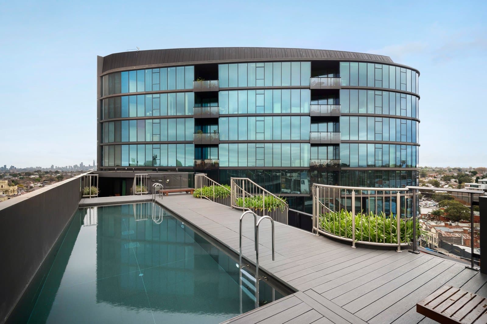 1303/480 Riversdale Road, Hawthorn East - Thumbnail 2