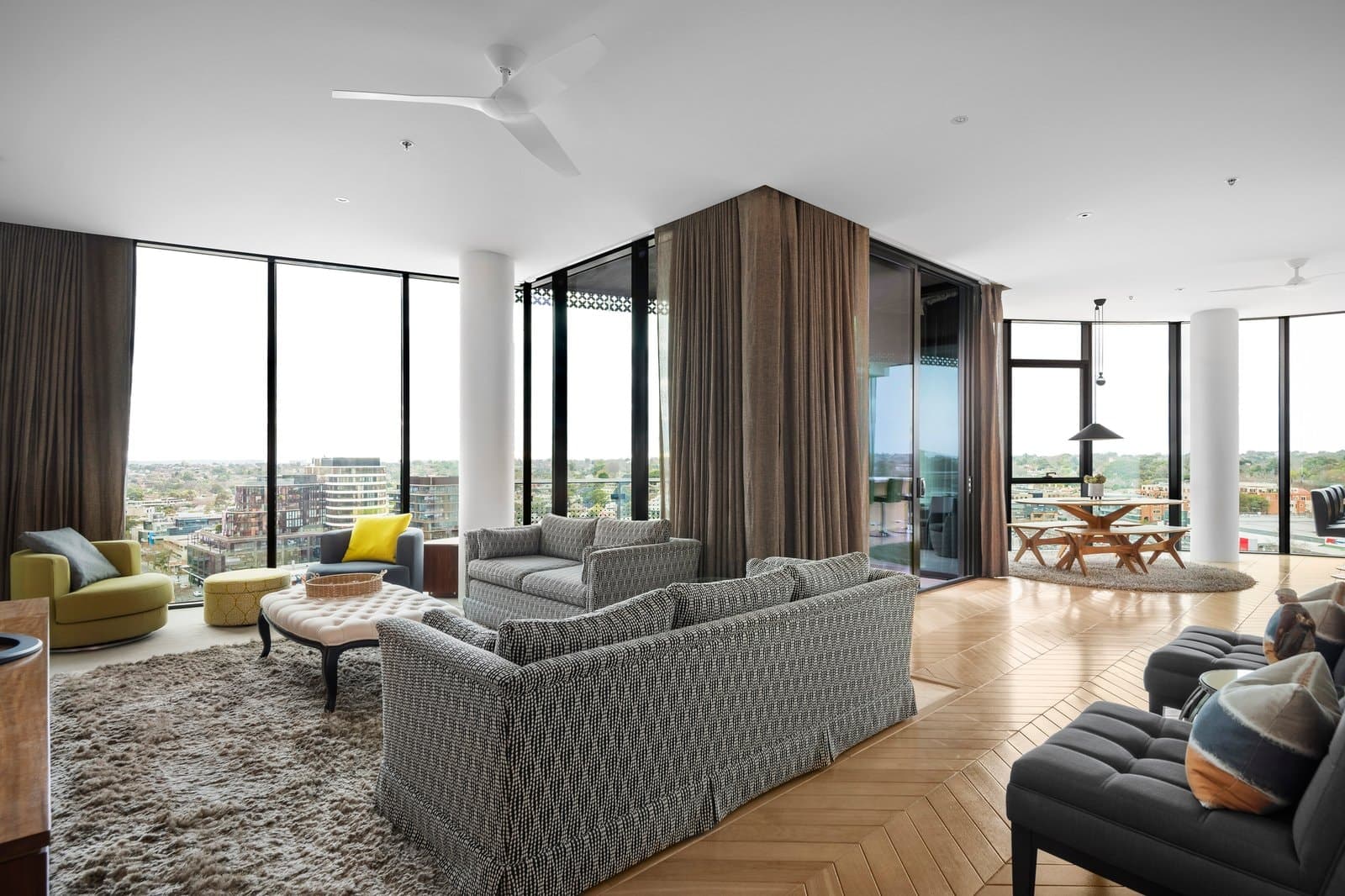 1303/480 Riversdale Road, Hawthorn East - Thumbnail 4