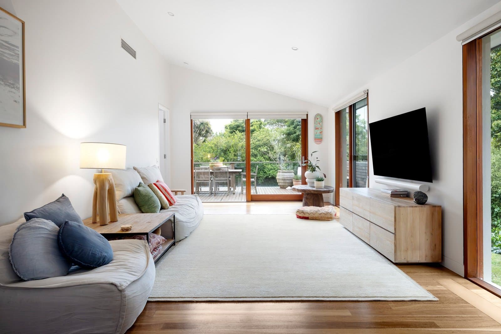 9 Dueran Street, Mount Eliza - Thumbnail 2