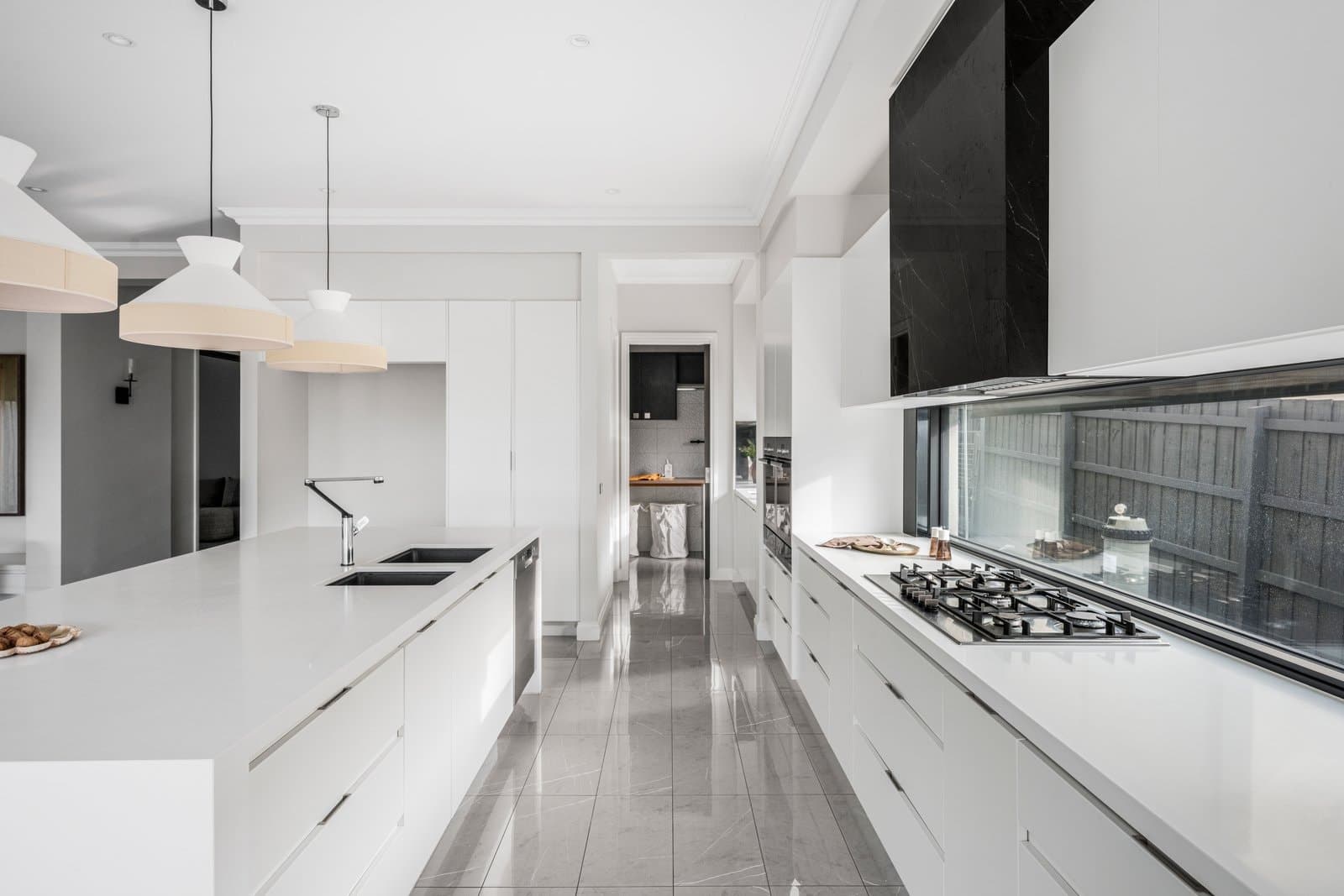 45 Riverside Avenue, Balwyn North - Thumbnail 3