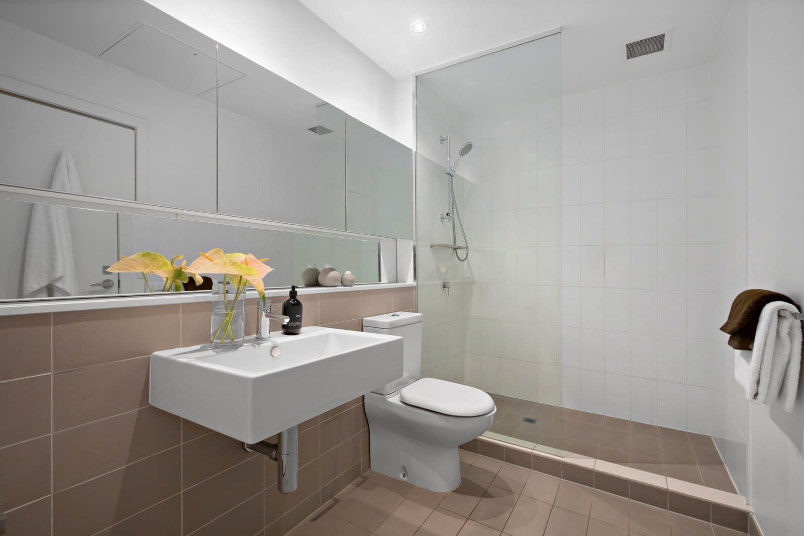 1402/470 St Kilda Road, Melbourne - Thumbnail 8