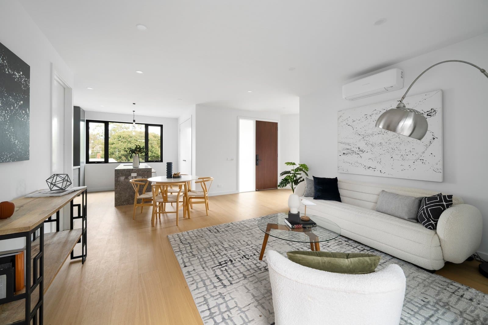 12B Morley Crescent, Box Hill North - Thumbnail 2