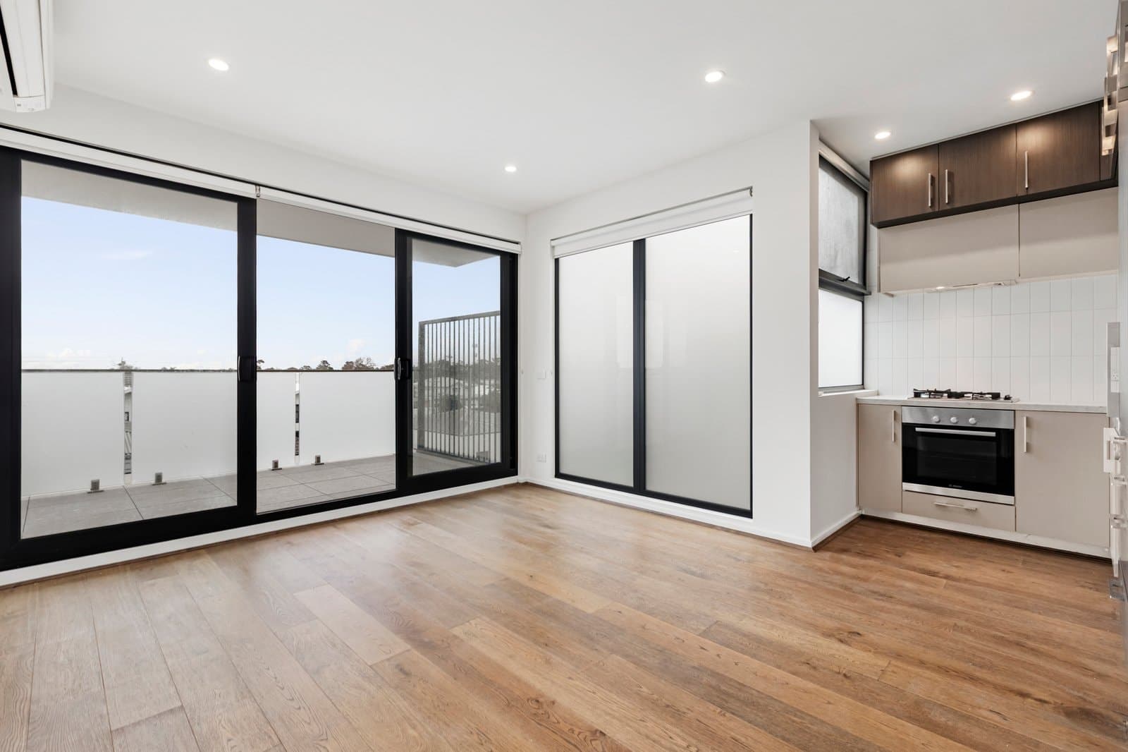 204/8 Clydebank Road, Edithvale - Thumbnail 2