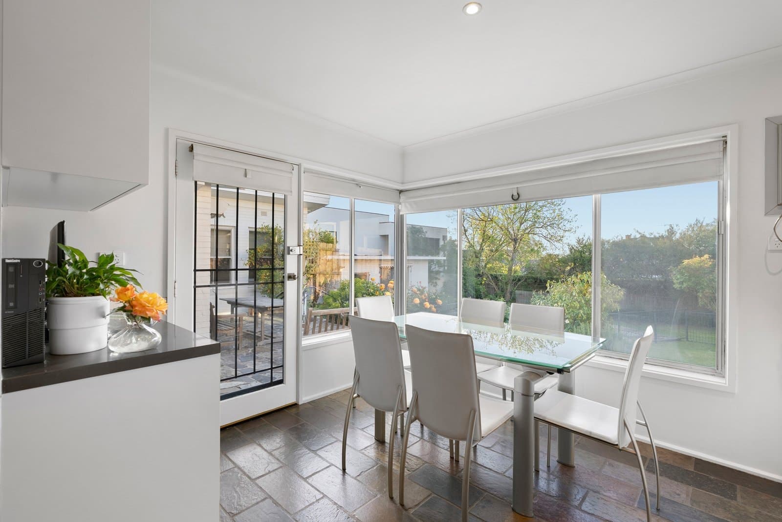 15 Riverside Avenue, Balwyn North - Thumbnail 6