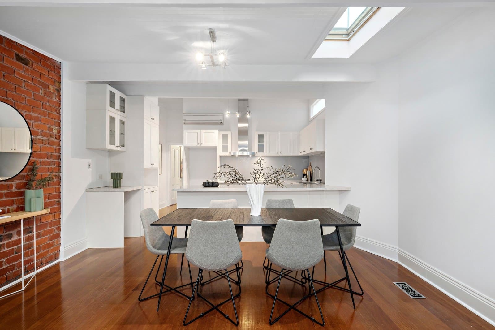 326 Esplanade East, Port Melbourne - Thumbnail 3