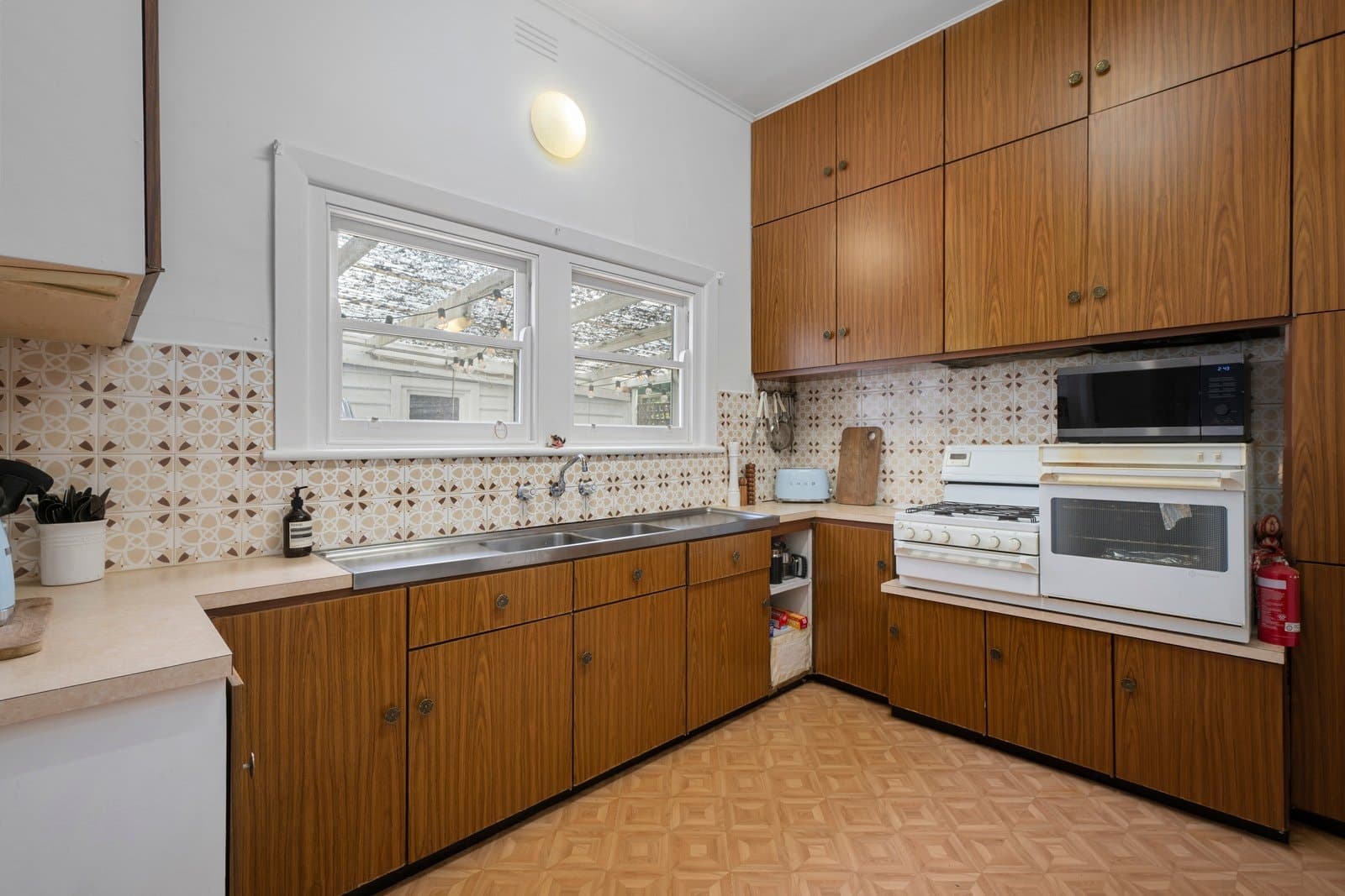19 Avelin Street, Hampton - Thumbnail 6