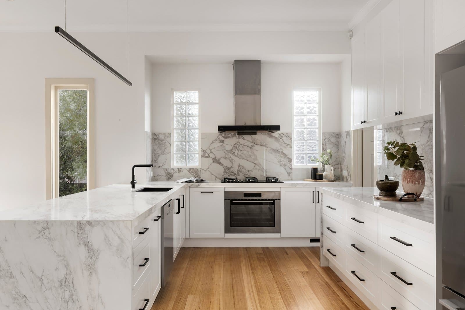 6 Duke Street, Ashburton - Thumbnail 8