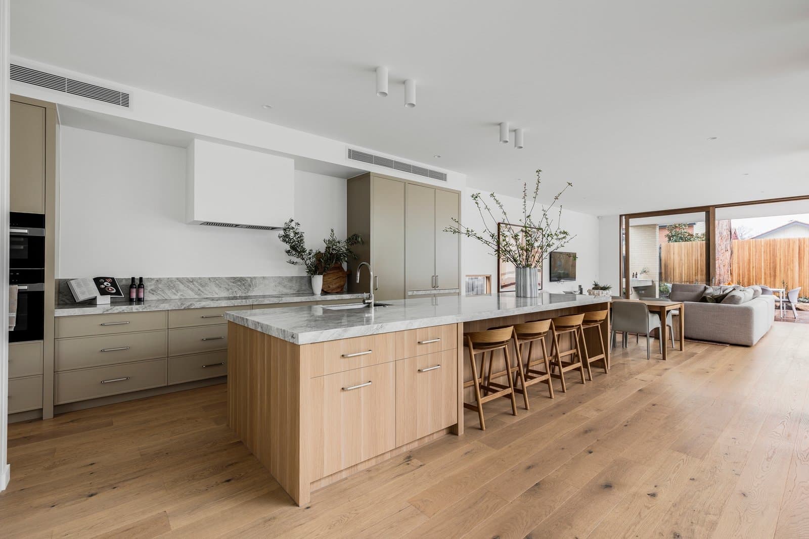 28 The Avenue, Malvern East - Thumbnail 2