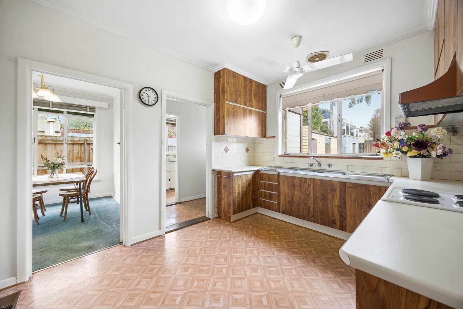 1 Young Street, Glen Iris - Thumbnail 6