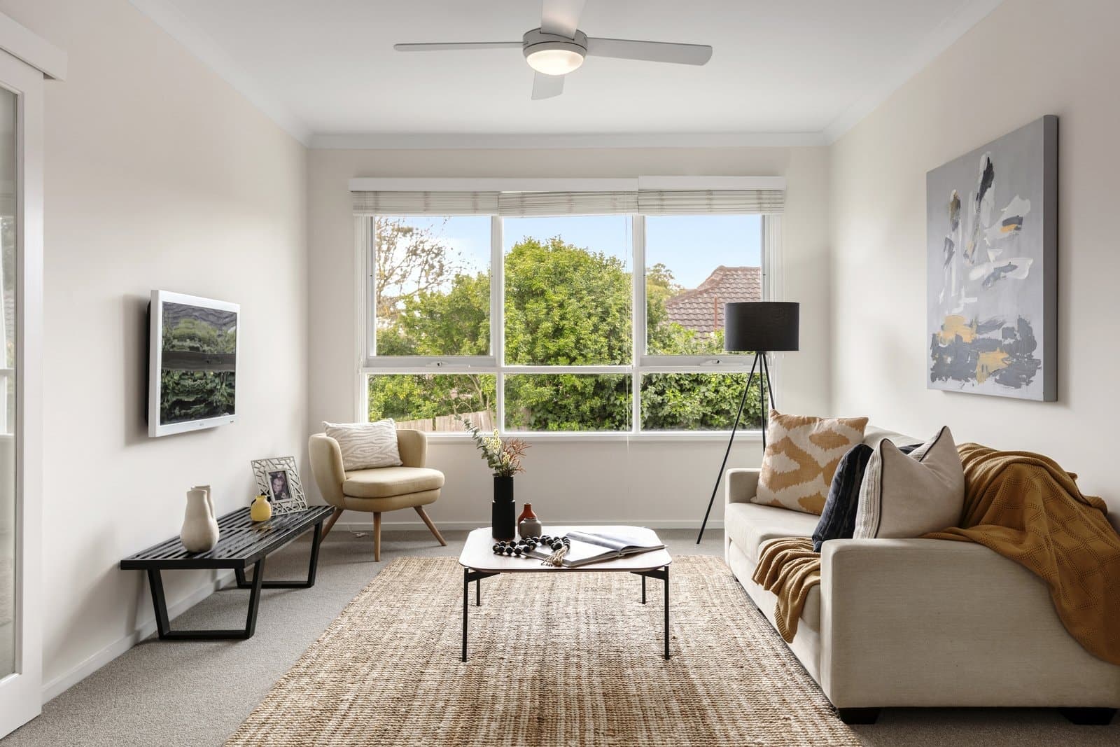 2/10 Norfolk Road, Surrey Hills - Thumbnail 2