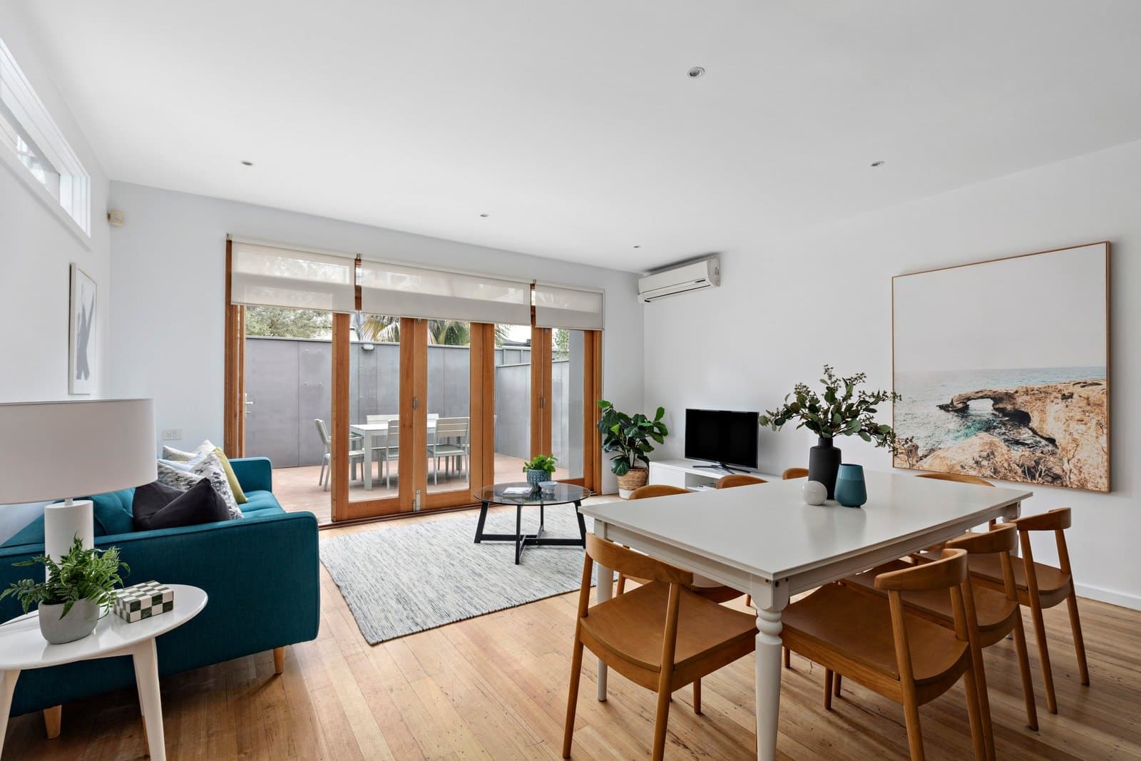 23 Cobden Street, South Melbourne - Thumbnail 2