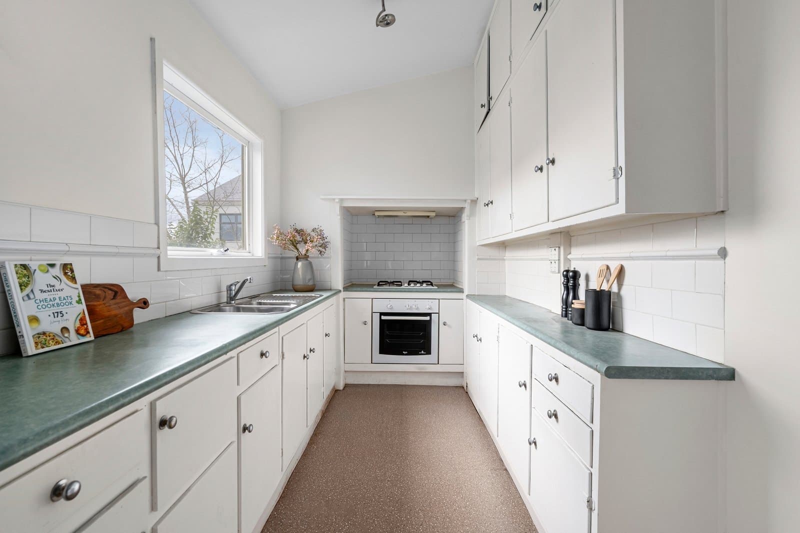 6 Ian Street, Balwyn - Thumbnail 5