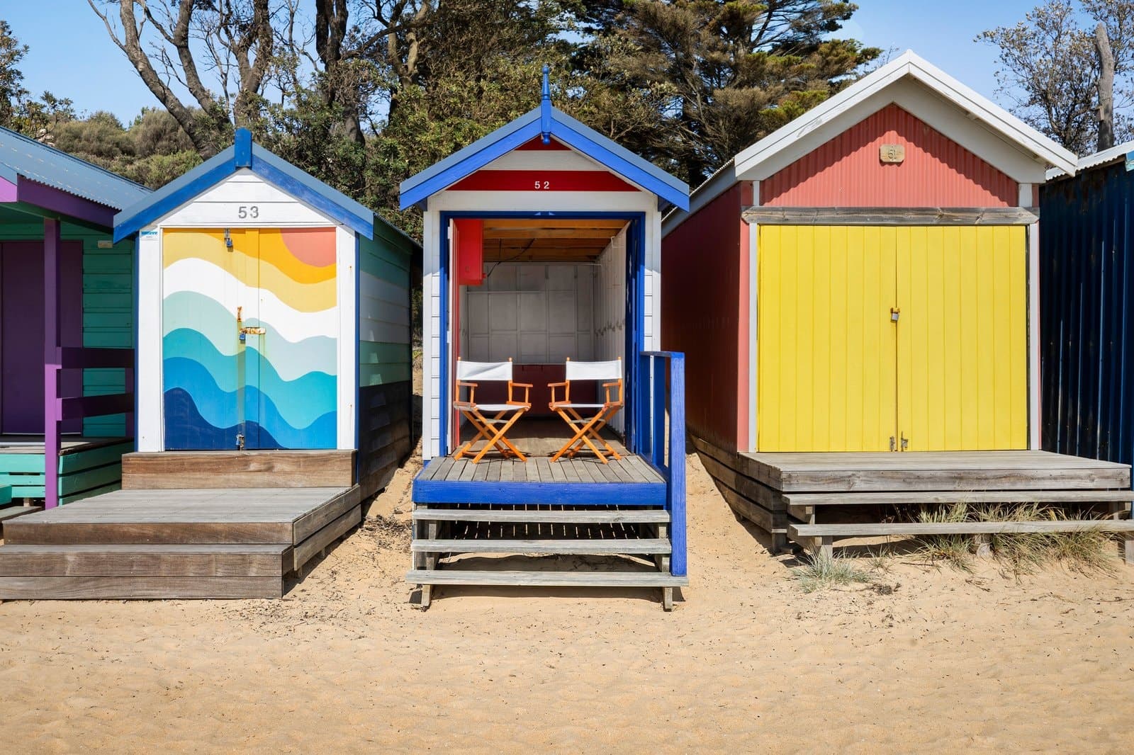 Beach Box 52 Mills Beach, Mornington - Image 1