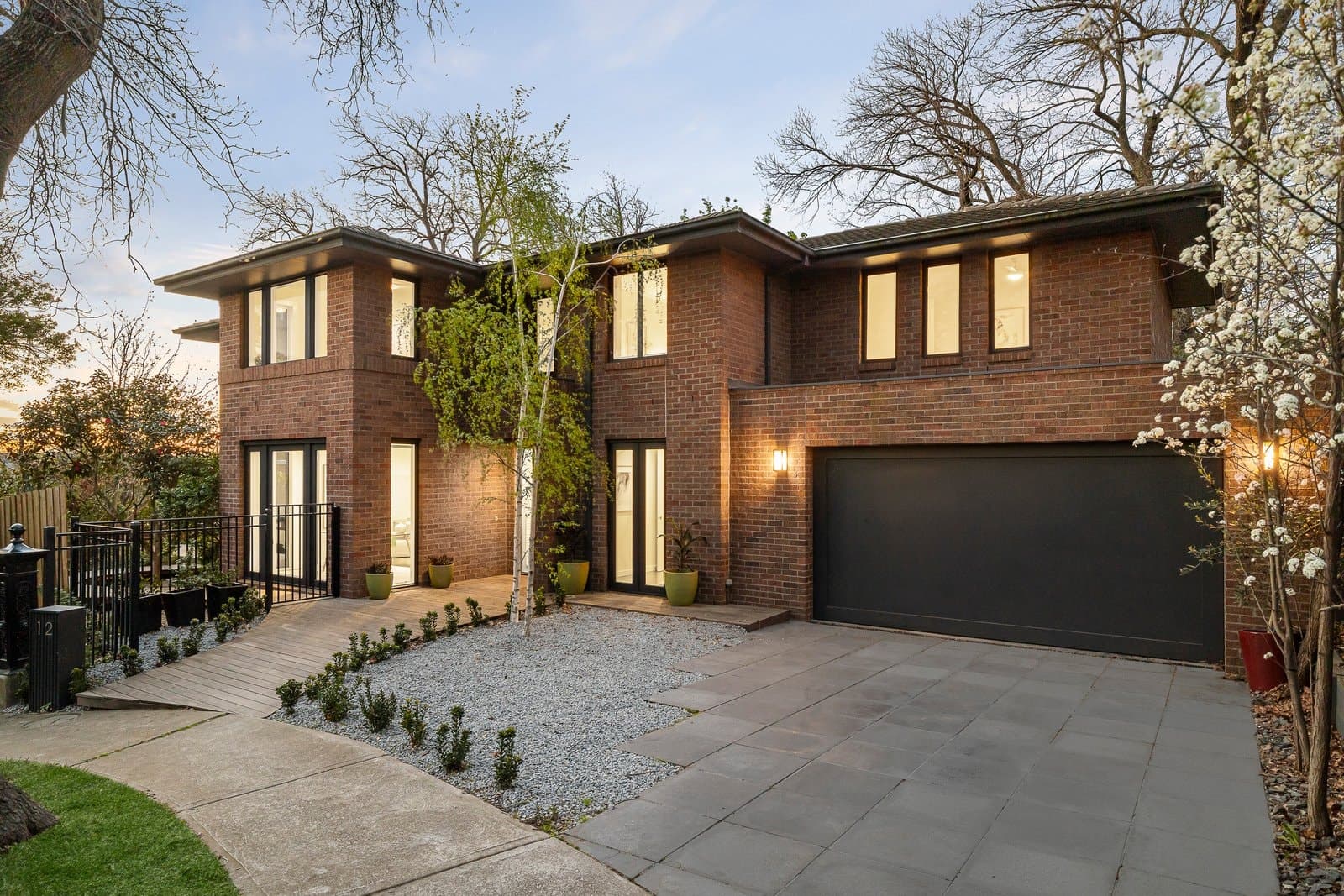 12 Vista Avenue, Kew - Image 1