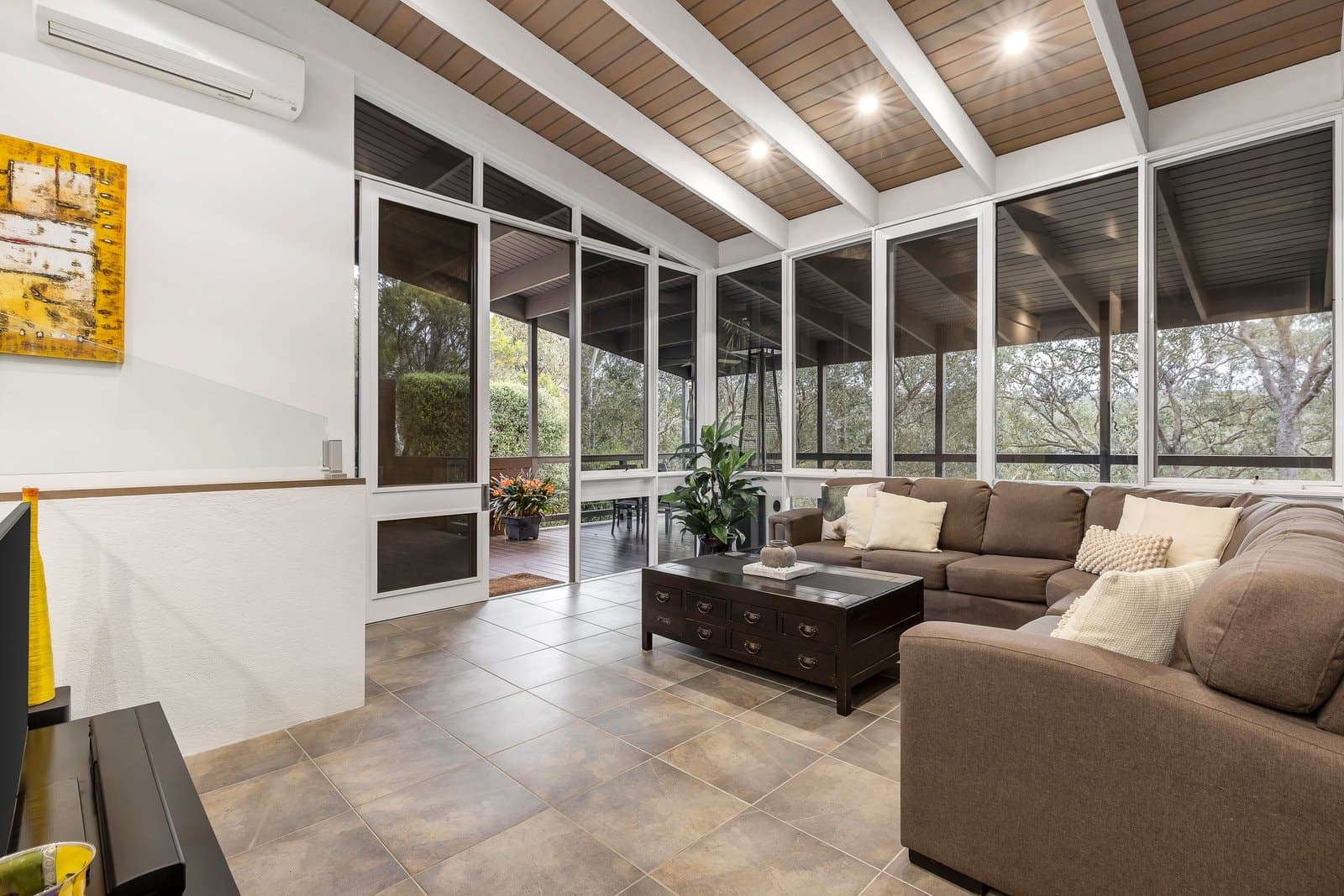 10 Betton Crescent, Warrandyte - Thumbnail 2