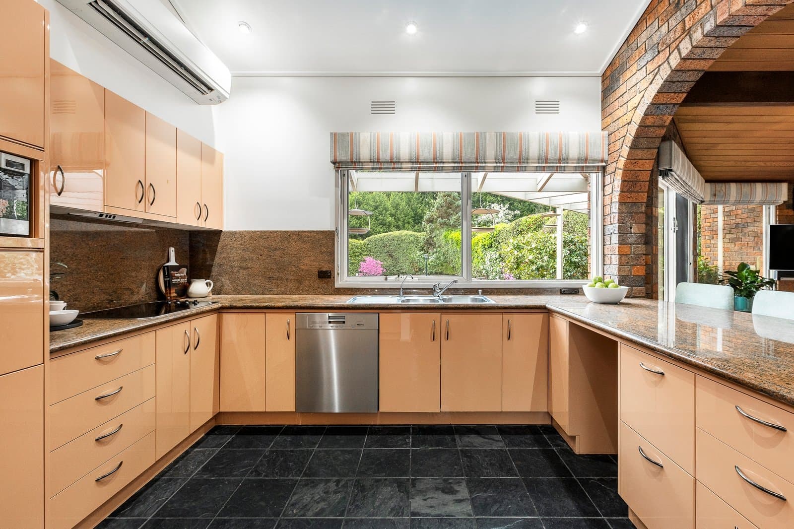 7 Elliot Close, Donvale - Thumbnail 7