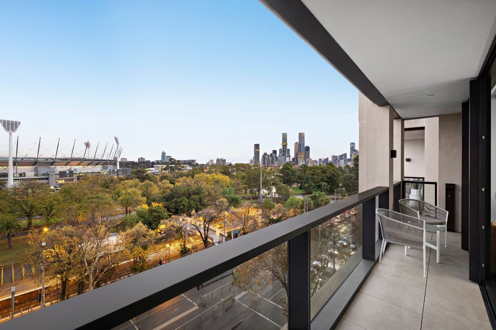 602/182 Wellington Parade, East Melbourne - Thumbnail 5