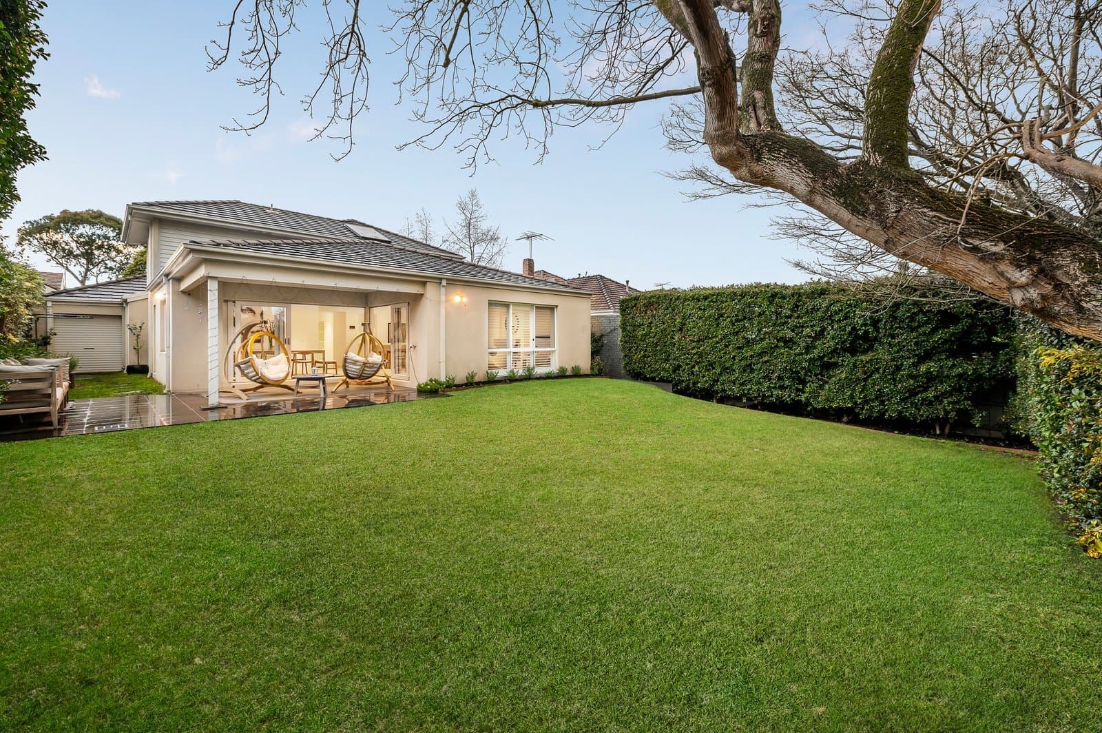 42 Brandon Street, Glen Iris - Thumbnail 2