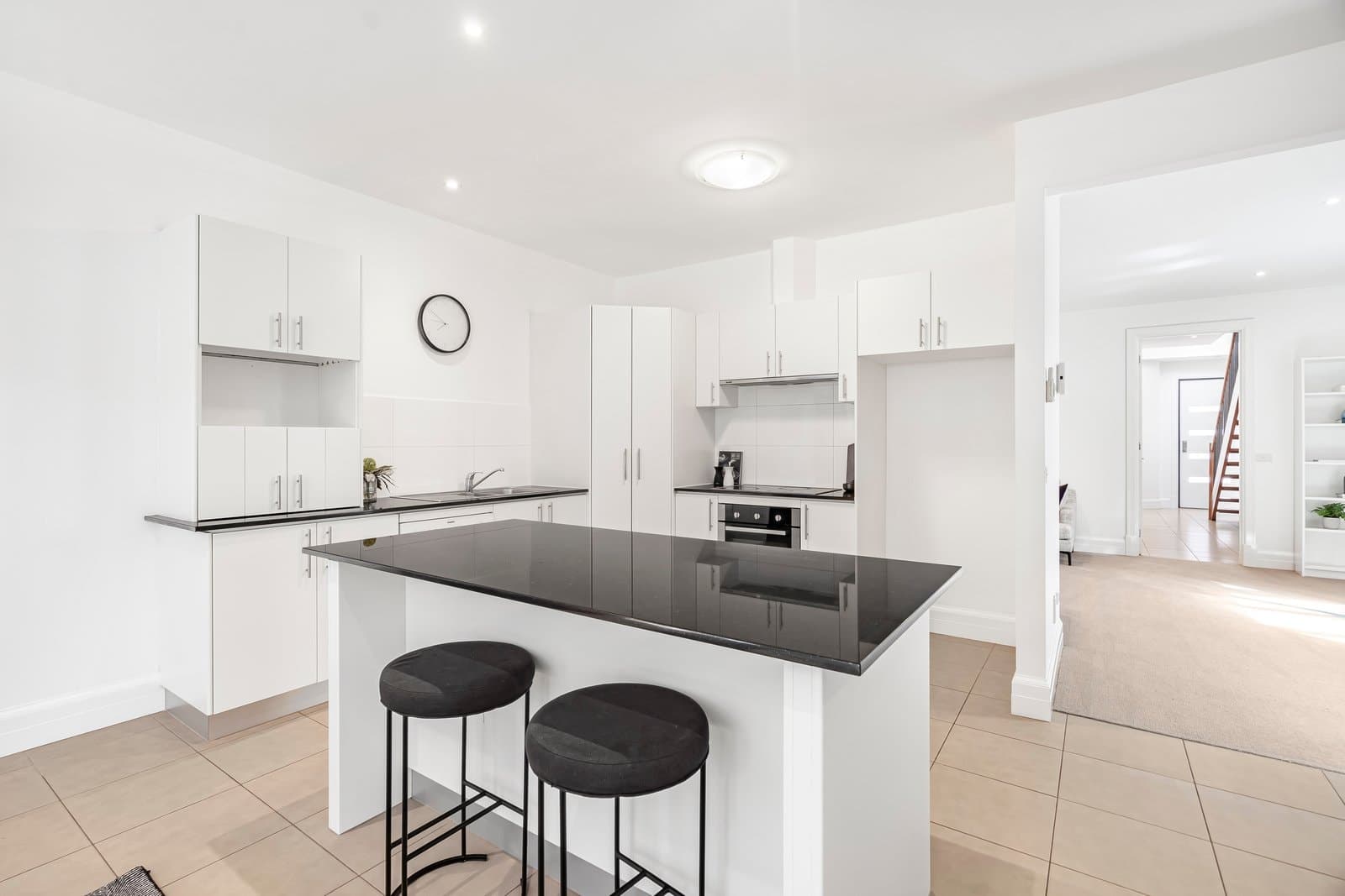 731 Canterbury Road, Surrey Hills - Thumbnail 4