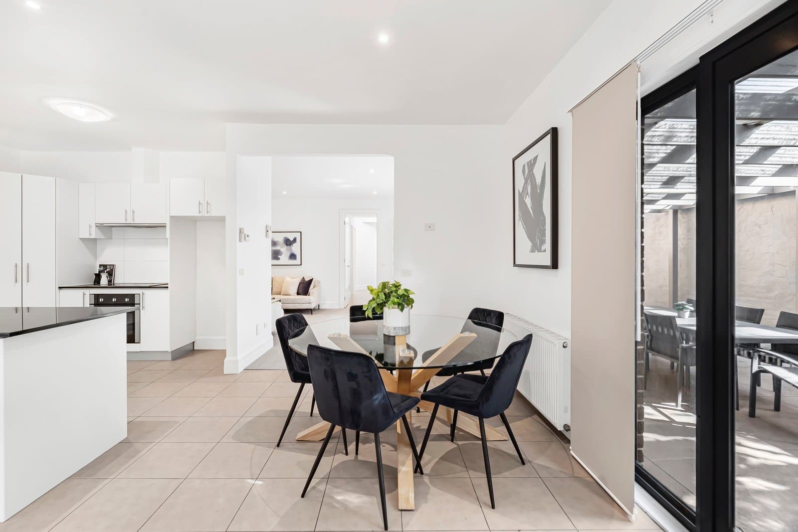 731 Canterbury Road, Surrey Hills - Thumbnail 5