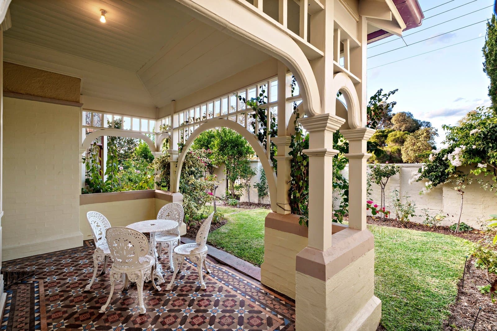 124 Canterbury Road, Middle Park - Thumbnail 2