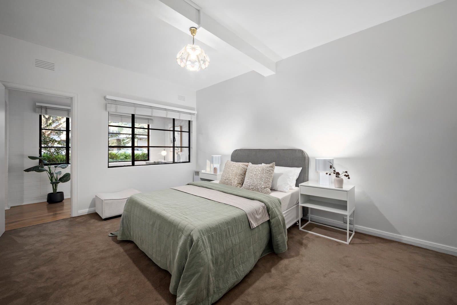 7/58 Queens Road, Melbourne - Thumbnail 3