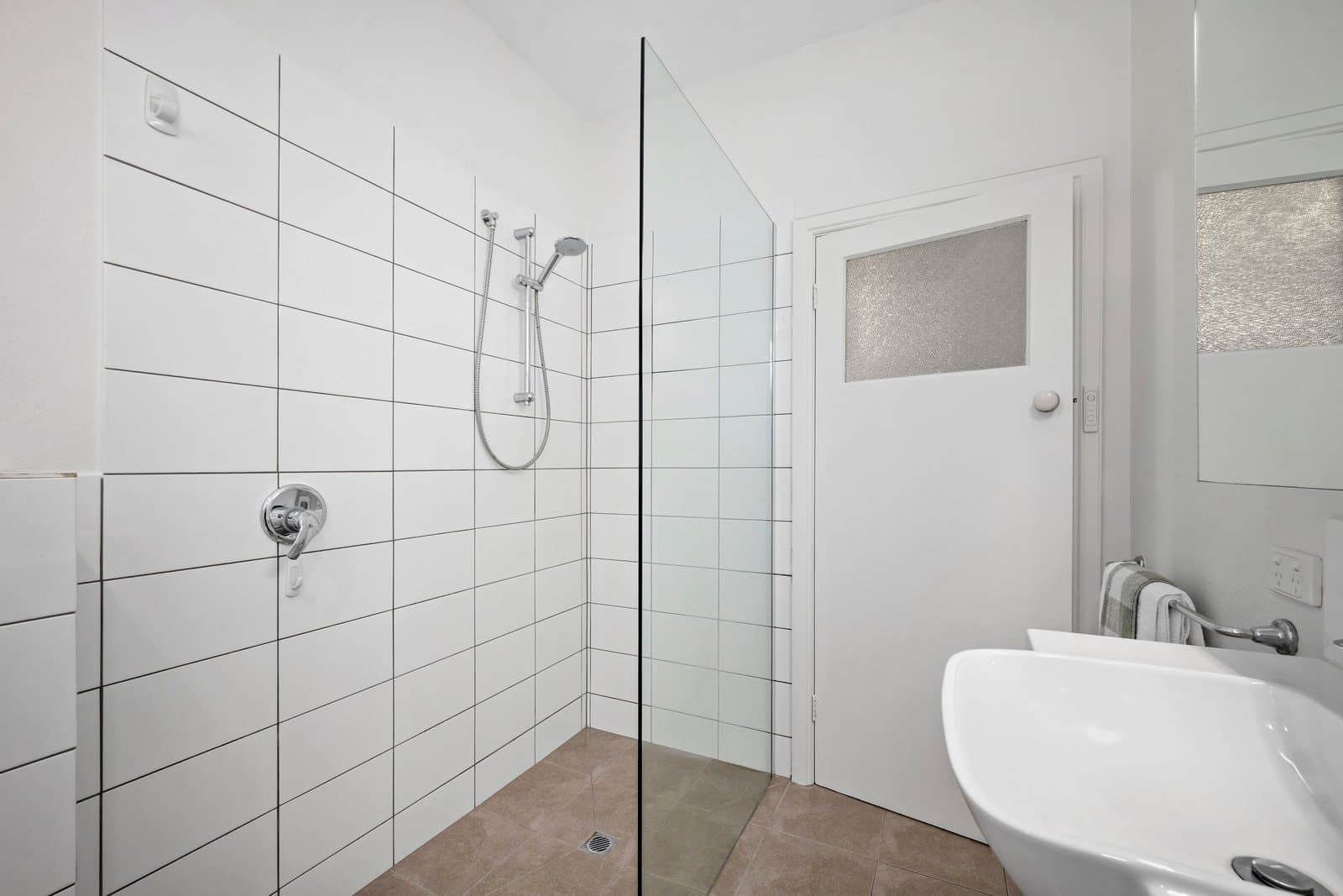 7/58 Queens Road, Melbourne - Thumbnail 7