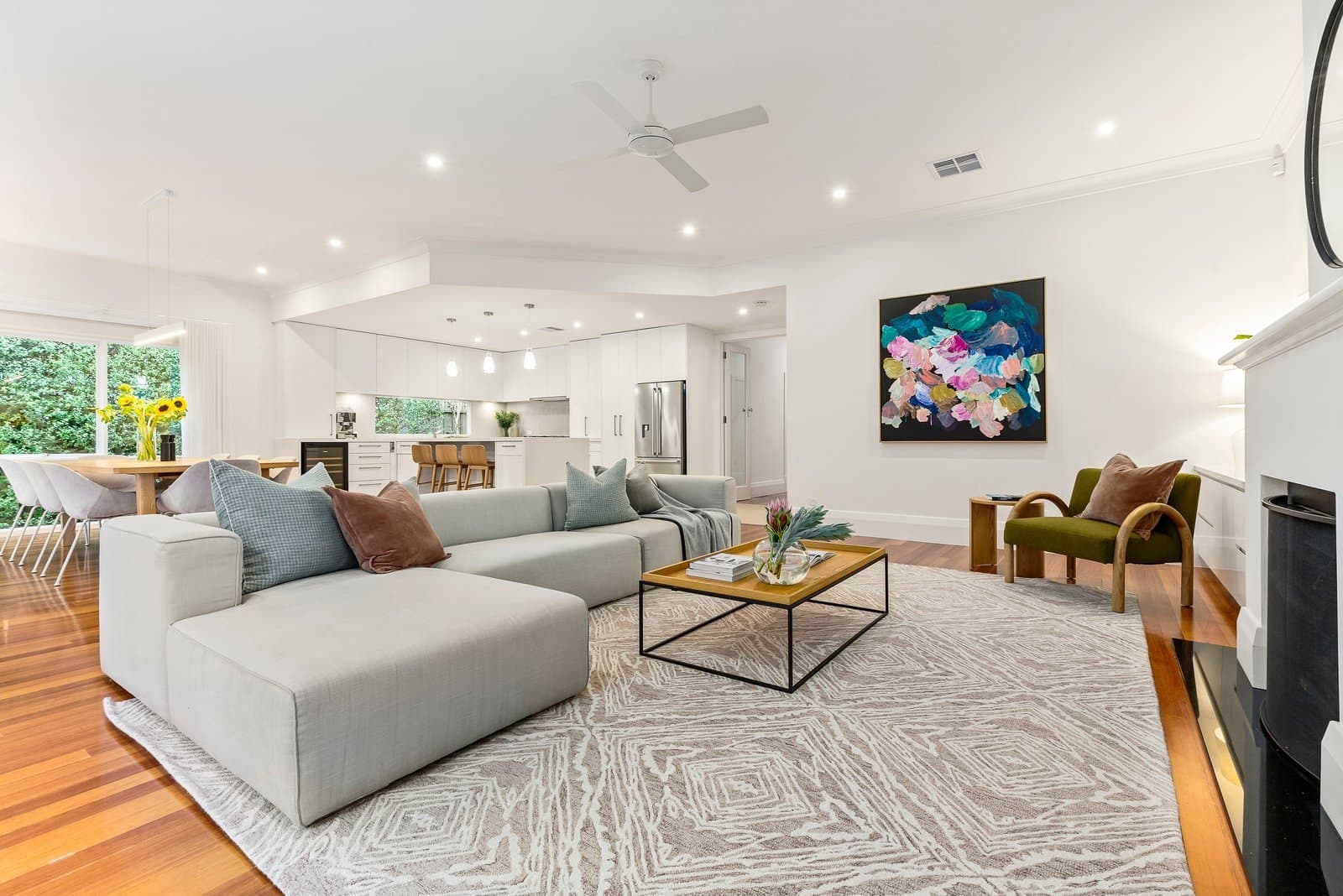 9 Doonkuna Avenue, Camberwell - Thumbnail 2