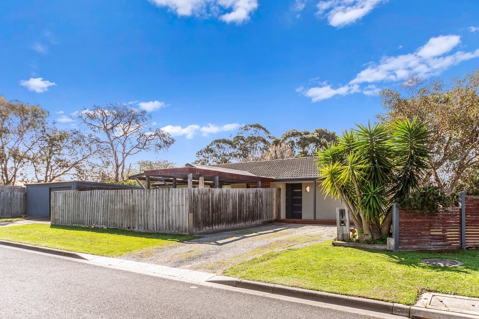 15 Cawarra Street, Mornington - Thumbnail 2