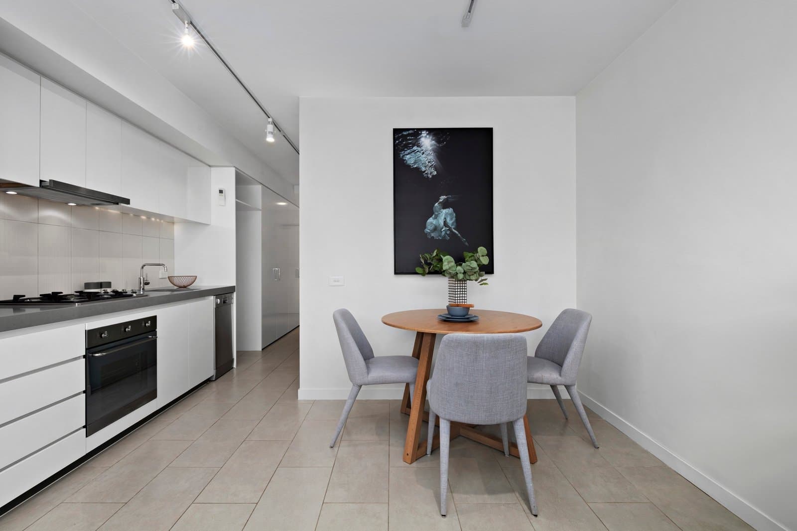 304/144-150 Clarendon Street, Southbank - Thumbnail 3